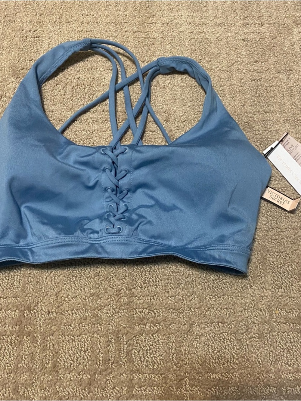 NWT {Victoria's Secret | Live On Point} Criss Cross Sport Bra ~ Size Small DD